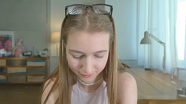 solar bella online show from 8, 2, 2025