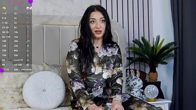 TasteOfDivine online show from 5, 3, 2025