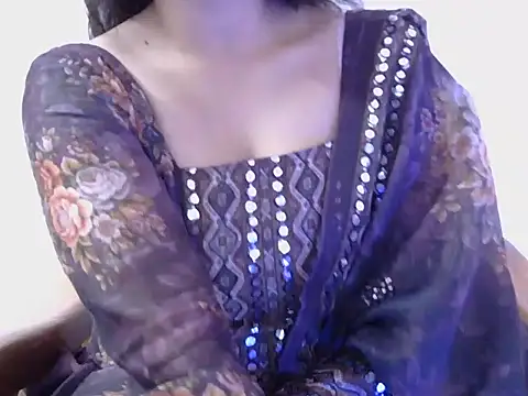 Snapshot of diva-22 chatting on 11, 2, 2025 diva-22 online show from 11, 2, 2025