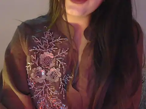 Snapshot of diva-22 chatting on 5, 12, 2025 diva-22 online show from 5, 12, 2025