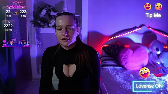 LisaElfy online show from 18, 12, 2025