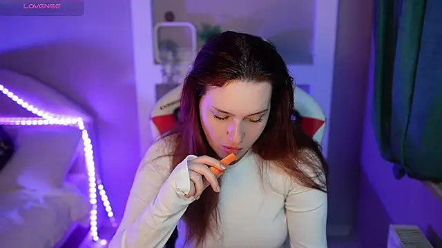 LisaElfy online show from 13, 2, 2026