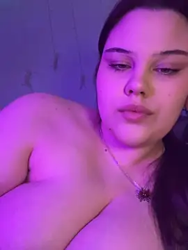 Snapshot of 31MoonLight13 chatting on 1, 2, 2025 31MoonLight13 online show from 1, 2, 2025