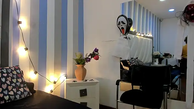 MeryLands online show from 14, 10, 2025