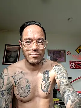 mileflav0r online show from 11, 4, 2026