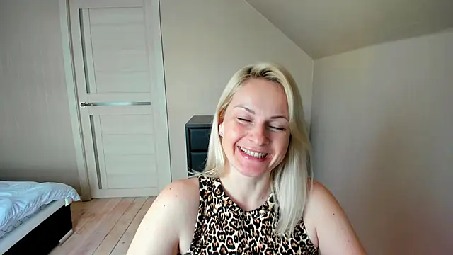 Alicee Gracee online show from 14, 3, 2025