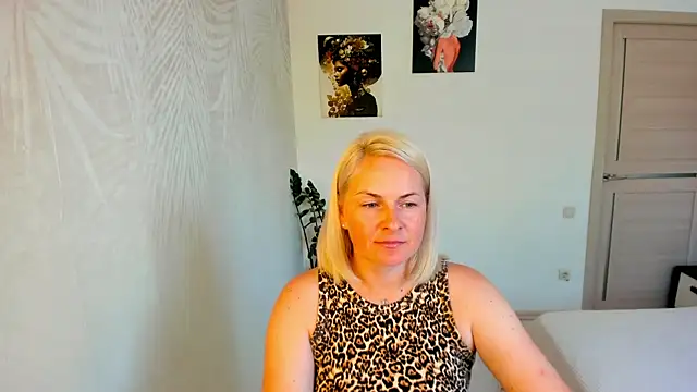 Snapshot of Alicee_Gracee chatting on 6, 7, 2026 Alicee Gracee online show from 6, 7, 2026