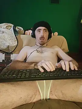 Snapshot of Noorcree chatting on 17, 5, 2026 Noorcree online show from 17, 5, 2026