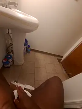 Snapshot of you_like_my_chocolate101 chatting on 10, 9, 2025 you like my chocolate101 online show from 10, 9, 2025