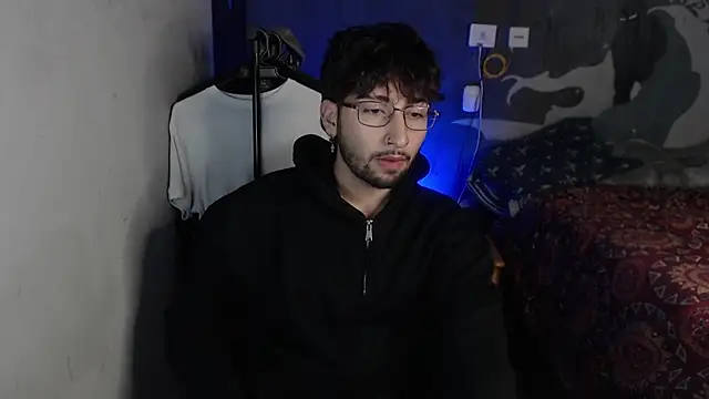 Snapshot of Dereck_Dickson chatting on 9, 11, 2025 Dereck Dickson online show from 9, 11, 2025