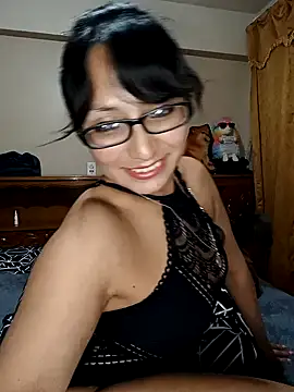 Snapshot of Lucy_Chery chatting on 14, 9, 2025 Lucy Chery online show from 14, 9, 2025