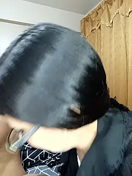 Snapshot of Lucy_Chery chatting on 14, 12, 2025 Lucy Chery online show from 14, 12, 2025