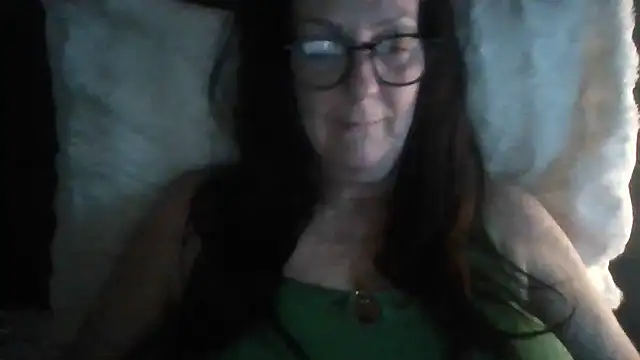 Snapshot of Tillieuk chatting on 2, 5, 2026 Tillieuk online show from 2, 5, 2026