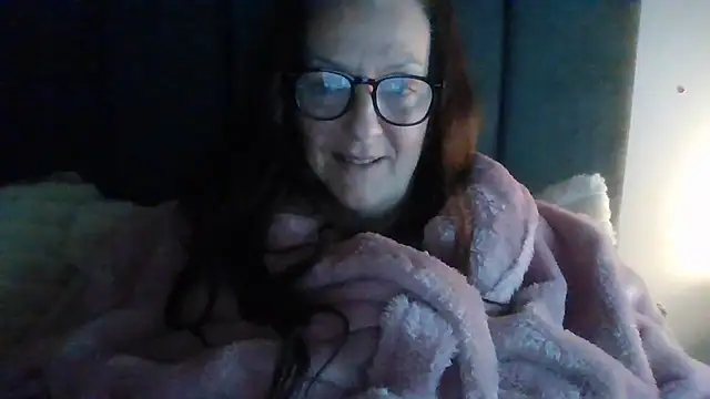 Snapshot of Tillieuk chatting on 19, 5, 2026 Tillieuk online show from 19, 5, 2026