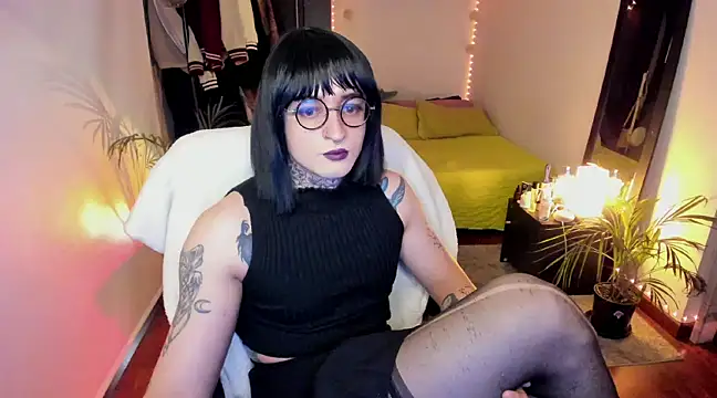 Snapshot of ShiiraVelkor chatting on 13, 2, 2025 ShiiraVelkor online show from 13, 2, 2025