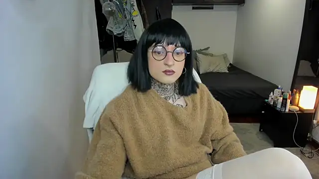 Snapshot of ShiiraVelkor chatting on 26, 9, 2025 ShiiraVelkor online show from 26, 9, 2025