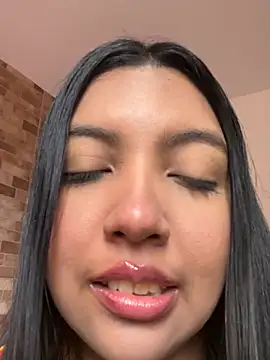 Snapshot of nicole_fisherr chatting on 7, 7, 2026 nicole fisherr online show from 7, 7, 2026