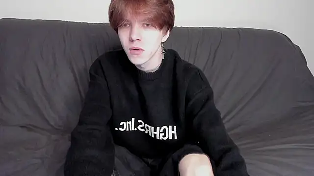 Snapshot of braxiboy chatting on 4, 12, 2024 braxiboy online show from 4, 12, 2024