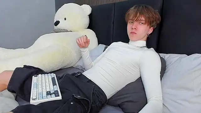 Snapshot of braxiboy chatting on 24, 2, 2025 braxiboy online show from 24, 2, 2025