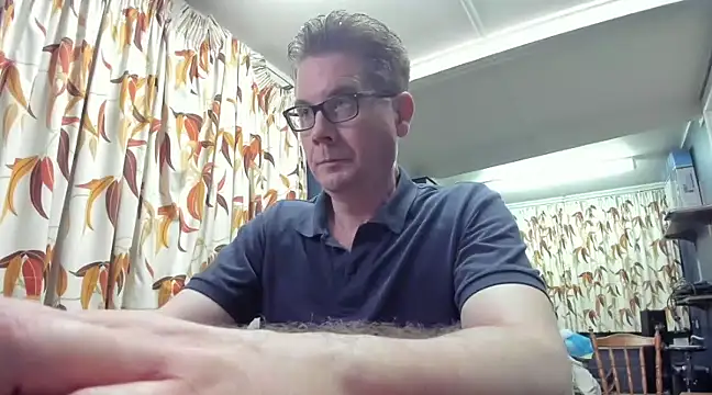 Snapshot of tilobinder chatting on 3, 1, 2025 tilobinder online show from 3, 1, 2025