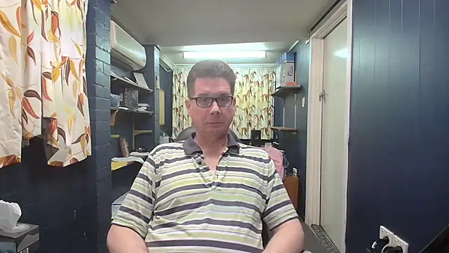 tilobinder online show from 14, 11, 2025