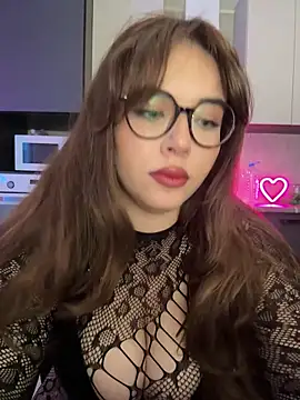 Snapshot of CutiePie3 chatting on 20, 12, 2025 CutiePie3 online show from 20, 12, 2025