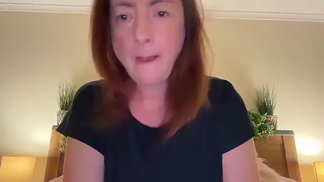 Snapshot of LouiseTswing chatting on 10, 12, 2024 LouiseTswing online show from 10, 12, 2024