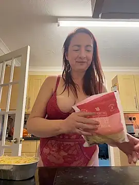 LouiseTswing online show from 3, 2, 2026