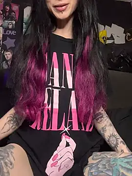 MissMidnightUK online show from 22, 3, 2026