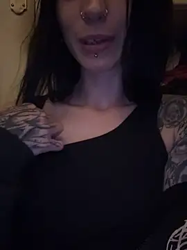 MissMidnightUK online show from 10, 4, 2026