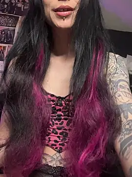 MissMidnightUK online show from 19, 5, 2026