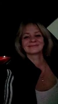 Milen Milf online show from 18, 12, 2024