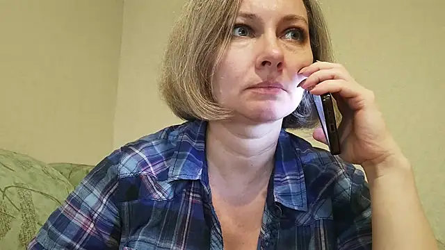 Snapshot of EdithManning chatting on 20, 1, 2025 EdithManning online show from 20, 1, 2025