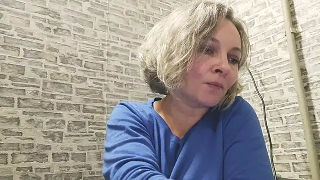 Snapshot of EdithManning chatting on 24, 1, 2025 EdithManning online show from 24, 1, 2025