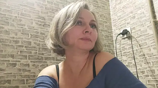 Snapshot of EdithManning chatting on 7, 2, 2025 EdithManning online show from 7, 2, 2025