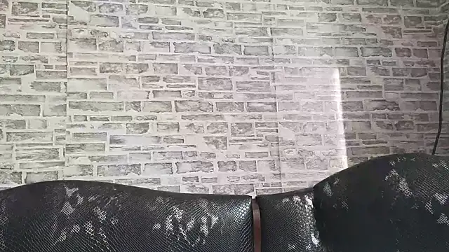 Snapshot of EdithManning chatting on 23, 2, 2025 EdithManning online show from 23, 2, 2025