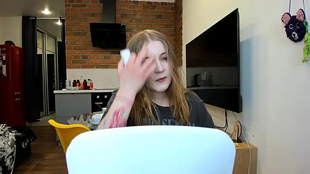 Snapshot of princessaalicc chatting on 17, 2, 2025 princessaalicc online show from 17, 2, 2025