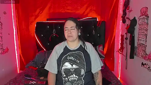 katieeandsharonn online show from 2, 12, 2025