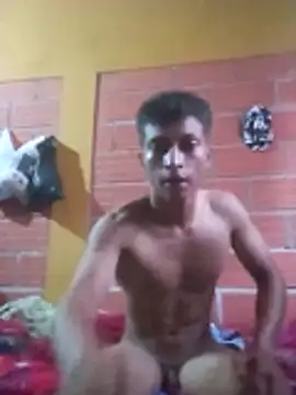 Snapshot of wolf_james123 chatting on 7, 4, 2026 wolf james123 online show from 7, 4, 2026