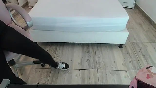 Sam mansson66 online show from 10, 3, 2025