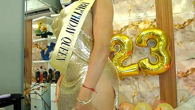 Snapshot of zoey-fox chatting on 1, 12, 2025 zoey-fox online show from 1, 12, 2025