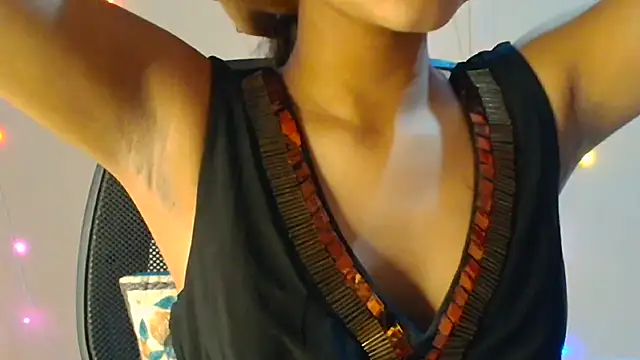 Snapshot of Chandani-Love chatting on 1, 6, 2026 Chandani-Love online show from 1, 6, 2026