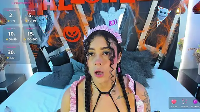 antonelllepiercee online show from 22, 10, 2025