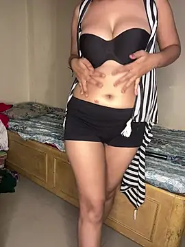 its Lailaa online show from 18, 3, 2025