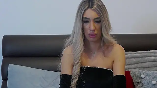 kaylaajo online show from 1, 1, 2025