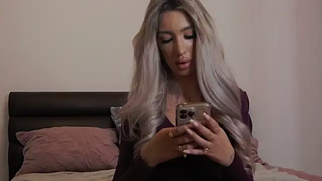 kaylaajo online show from 28, 2, 2025