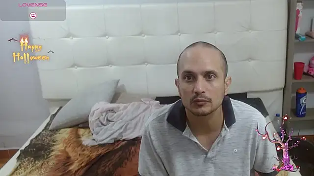 Candy and Jh0n online show from 11, 10, 2025