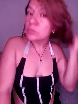 Snapshot of Skylar-Vox- chatting on 13, 2, 2025 Skylar-Vox- online show from 13, 2, 2025