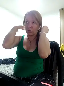 Snapshot of Skylar-Vox- chatting on 15, 2, 2025 Skylar-Vox- online show from 15, 2, 2025