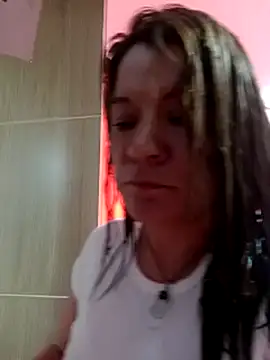 Snapshot of Skylar-Vox- chatting on 21, 2, 2025 Skylar-Vox- online show from 21, 2, 2025
